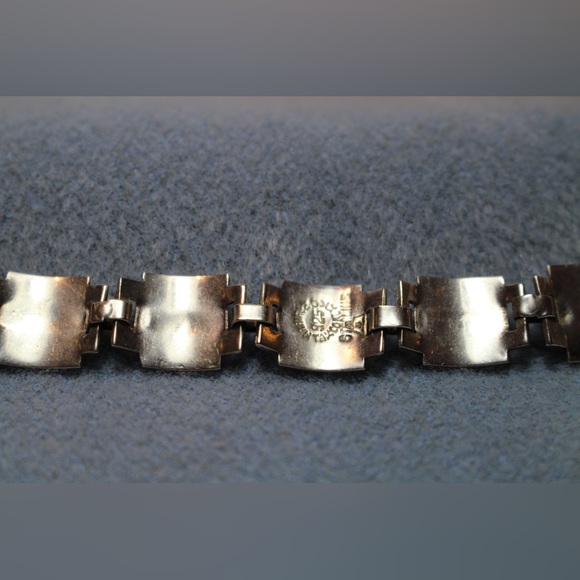 Available! COPY - Silver and abalone linked bracelet - Picture 4 of 7